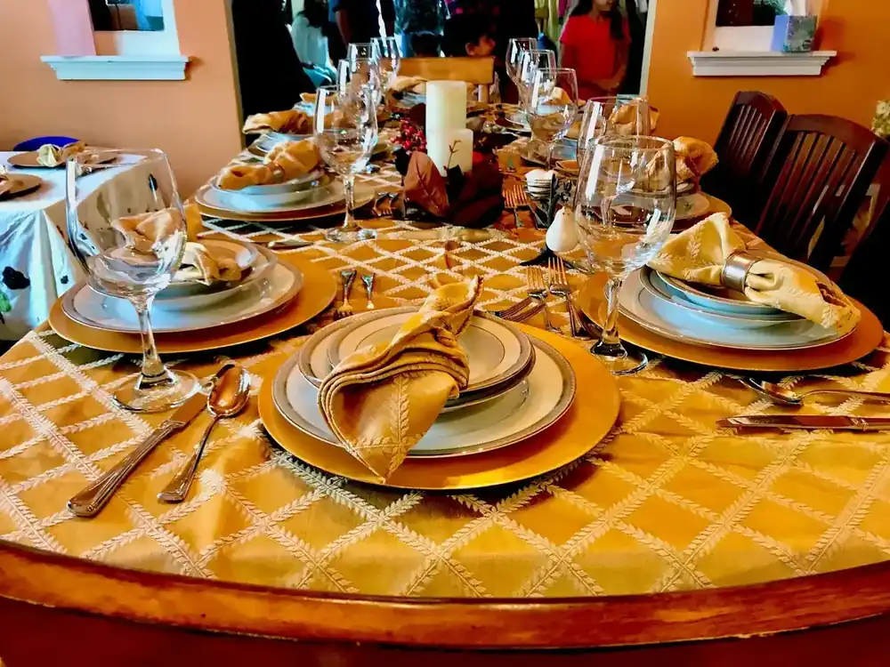 Navigating Family and Relationship Tension This Holiday Season | Therapy in Murfreesboro, TN