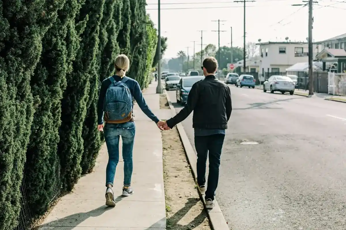 Do We Need Couples Therapy? 7 Questions Murfreesboro Partners Should Ask